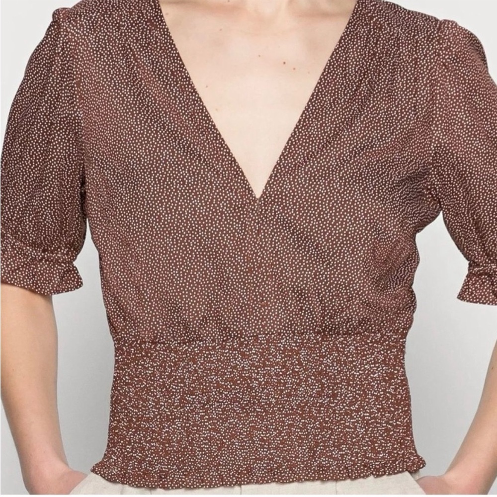 Abercrombie Brown Polka Dot Clasp front short sleeve shirt - Size XS NWT - Picture 3 of 5